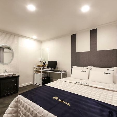 Prince Motel Пусан Екстер'єр фото